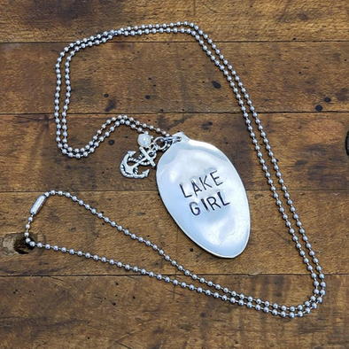 Spoon Lake Girl Necklace With Anchor Pendant